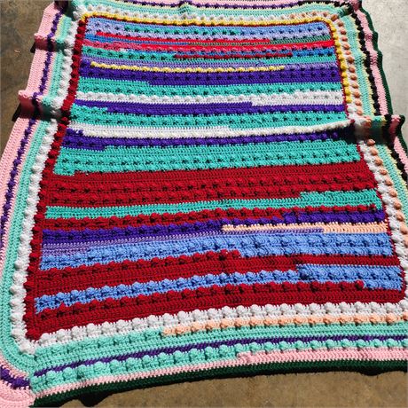 Bids Up - Vintage Crochet Baby Blanket